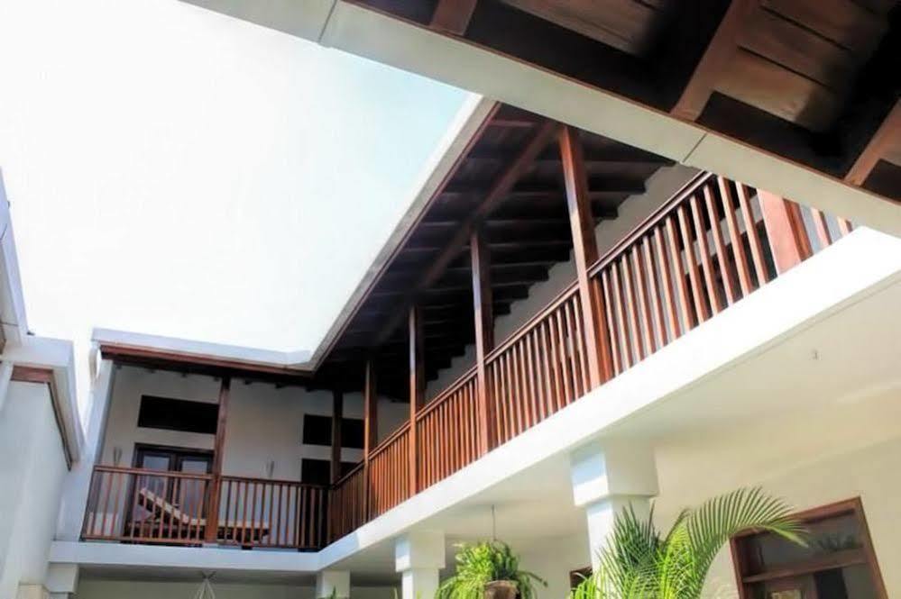 Hotel Azul Leon Exterior photo